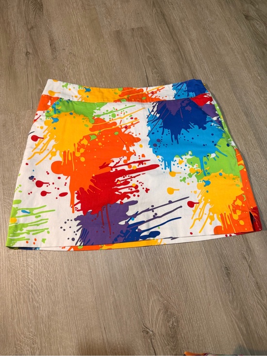 Loudmouth Dresses & Skirts - Loudmouth Ladies Paint Splatter Golf Skort Size 8 Built-In Shorts